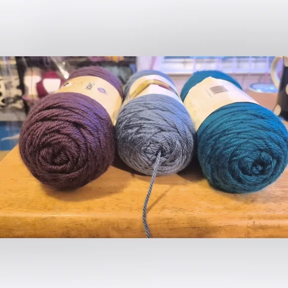 Caron Simply Soft Yarn 3 Skeins. - Picture 2 of 5